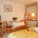 Les Grands Chenes Les Thermes Aparthotel