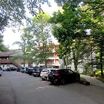 Les Grands Chenes Les Thermes 3*