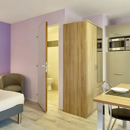 Grands Chenes Du Parc Apart Otel