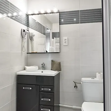 Grands Chenes Du Parc 3* אמנוויל