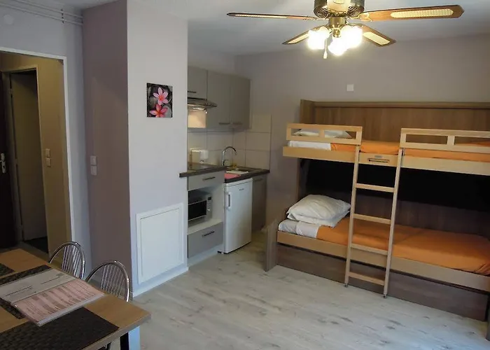 Les Grands Chenes Les Thermes 公寓式酒店